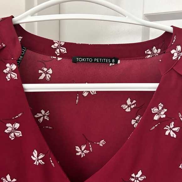 Pretty Red Blouse with White Flowers and Frills along Sleeves - Picture 2 of 3